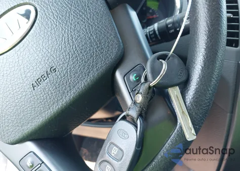 2013 Kia Sorento Lx из США, поврежденный, VIN 5XYKT3A65DG414072